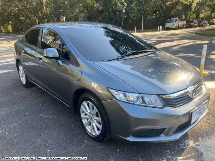 Honda CIVIC LXS 1.8 2013/2014
